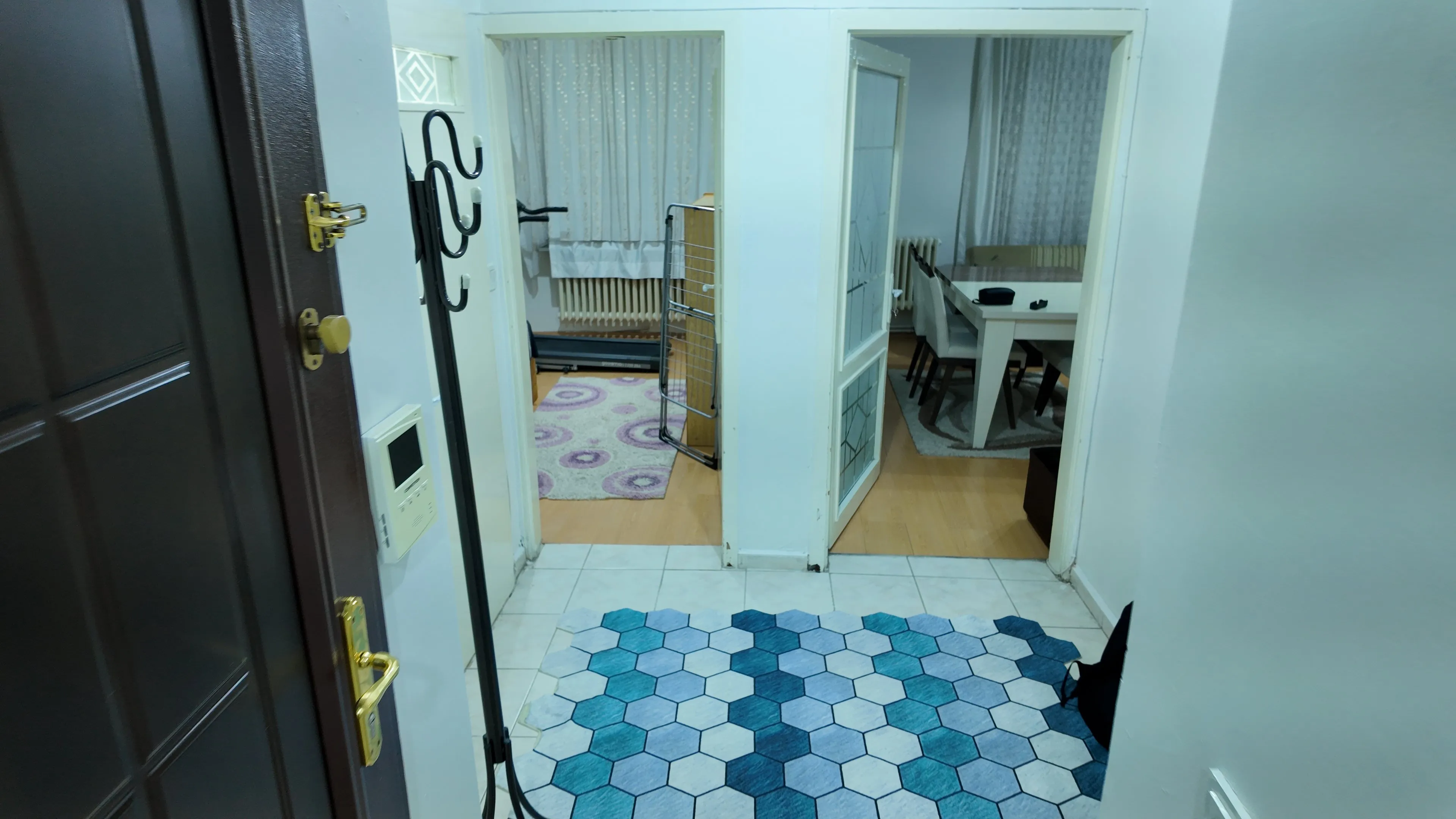 Çankaya Yukarı Bahçelievler'de 100 m² 3+1 Kiralık Daire